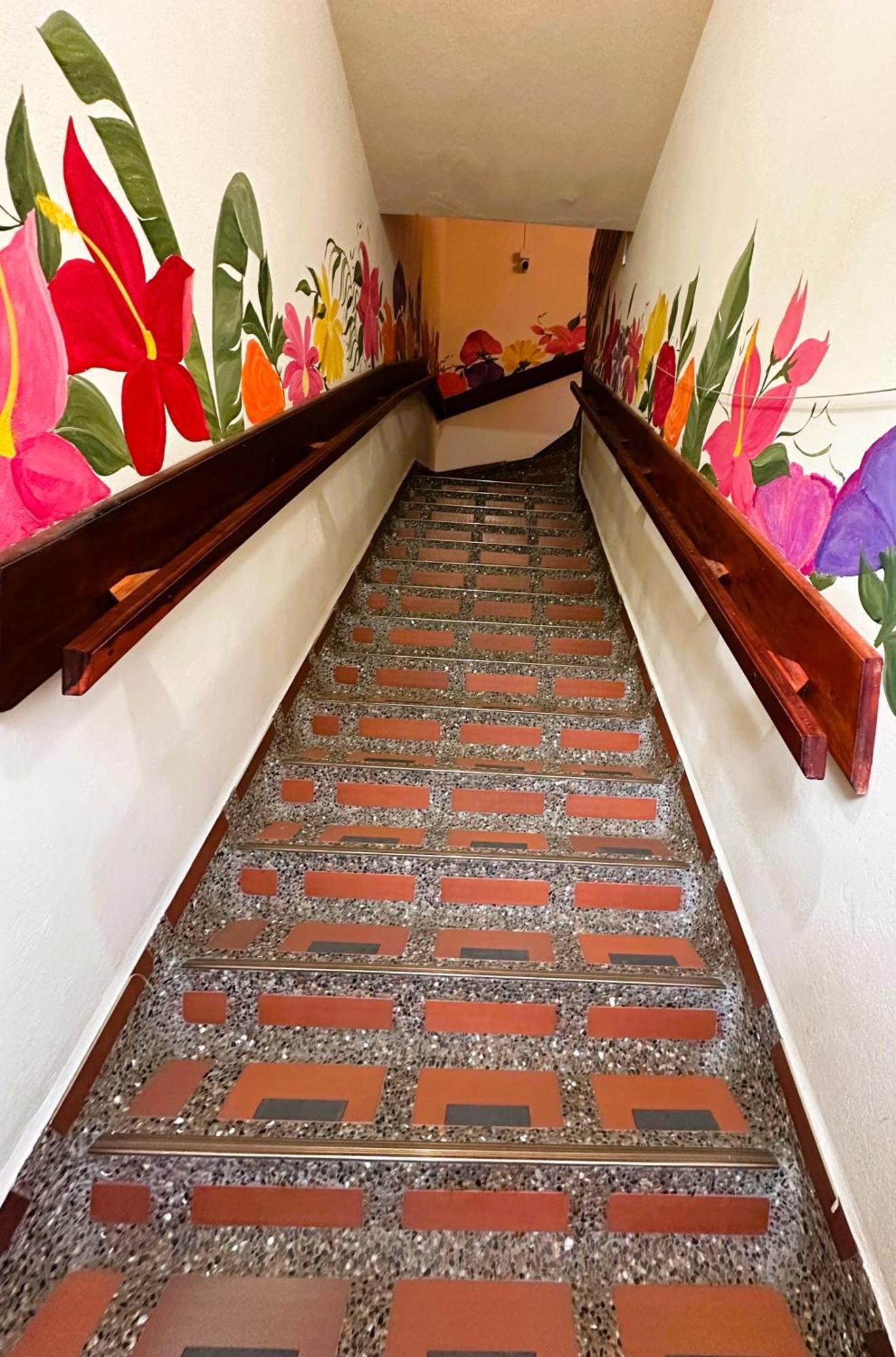La Casa De Las Flores Hostal Jardin Exterior photo